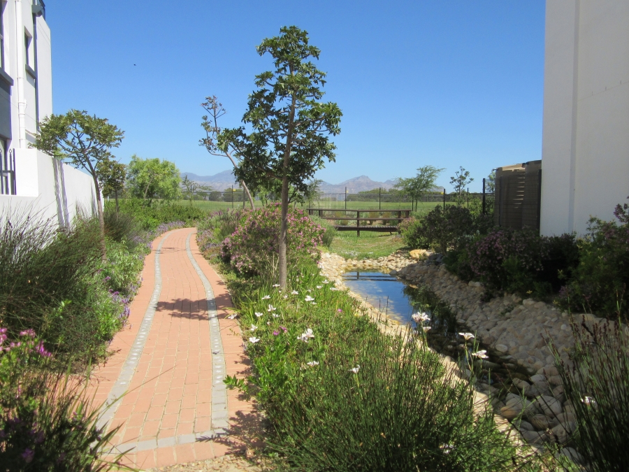 To Let 3 Bedroom Property for Rent in De Velde Western Cape